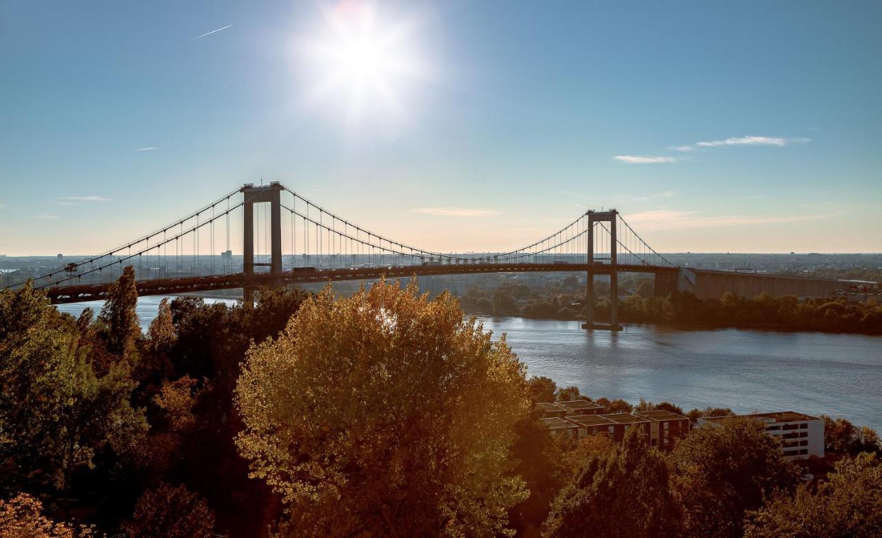 Aux Portes De Bordeaux Le Golden Gate Mindurguest Lormont Ngoại thất bức ảnh